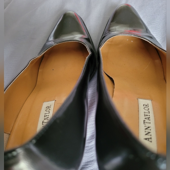 Ann Taylor Pumps - Pearly Black, Sz 8M - Picture 7 of 11